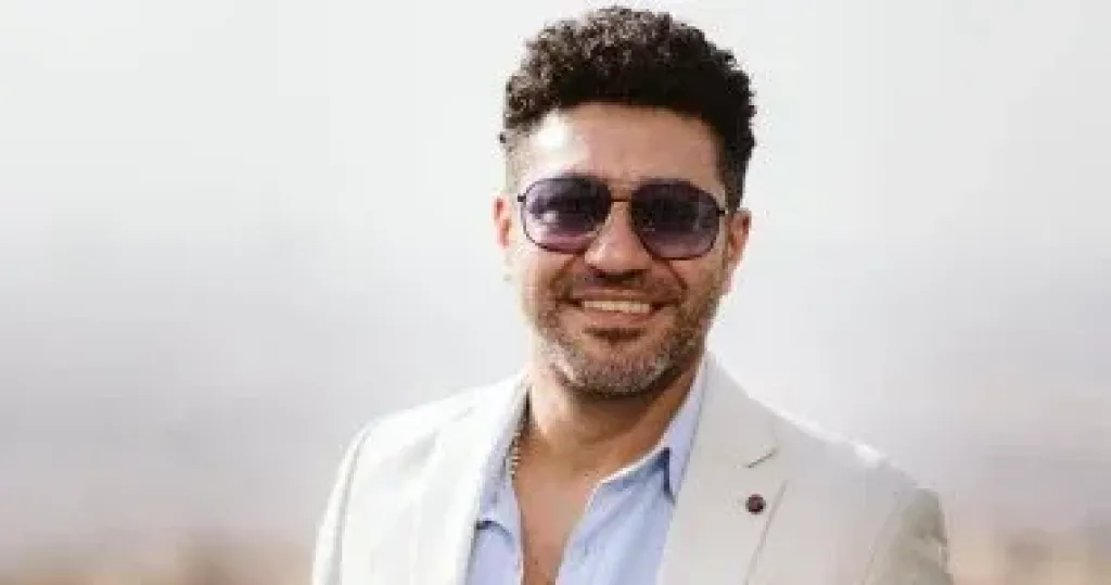 محمد عز  