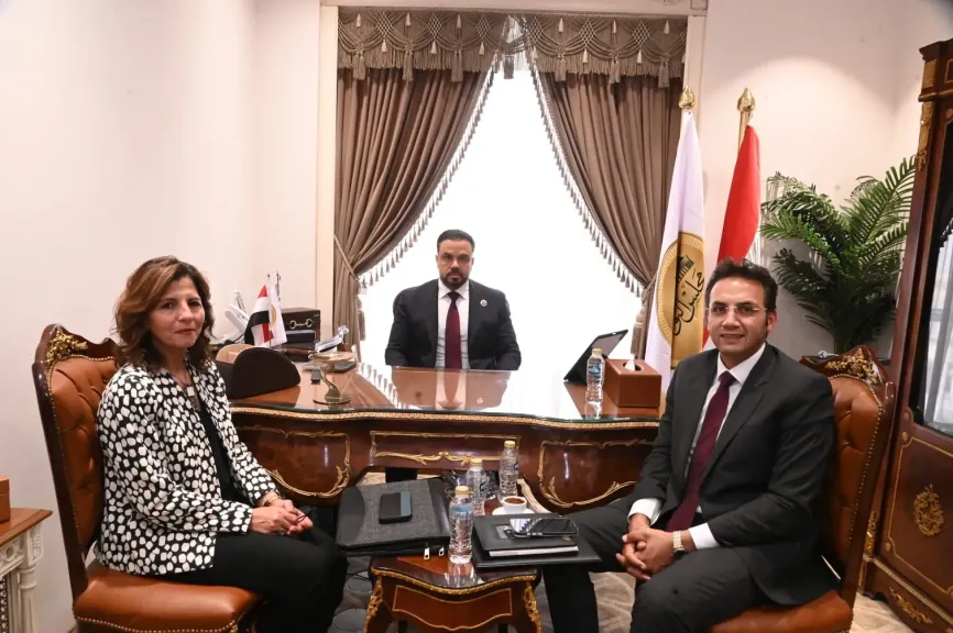 جانب من الاجتماع 