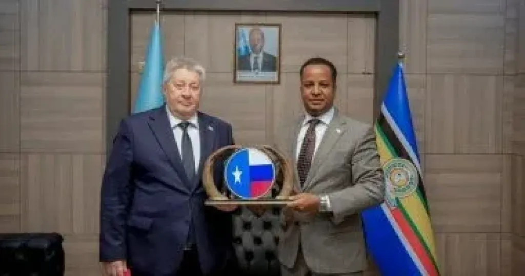 وزير الخارجية الصومالي و السفير غير المقيم لروسيا