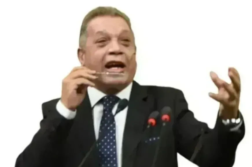 الكاتب الصحفي أسامة شرشر