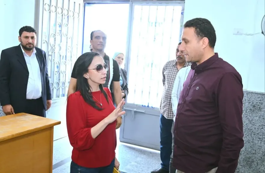 محافظ البحيرة 