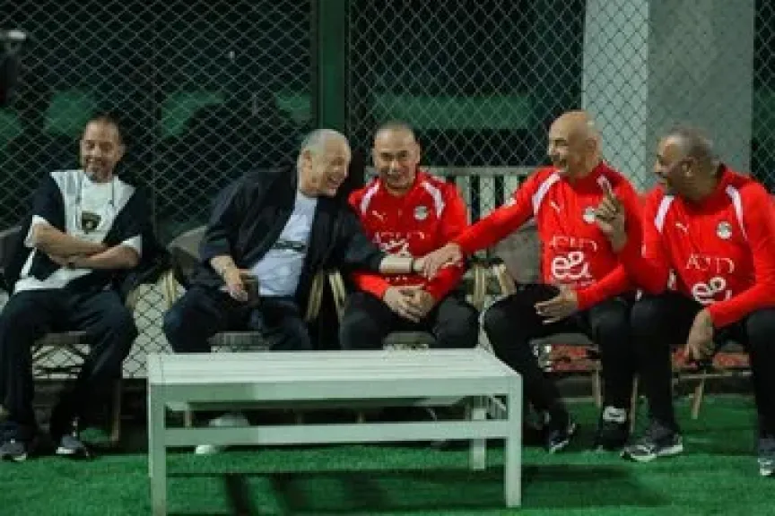 هانى ابوريدة يتابع تدريبات منتخب مصر