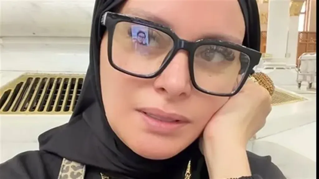 الاعلاميه لمياء فهمى