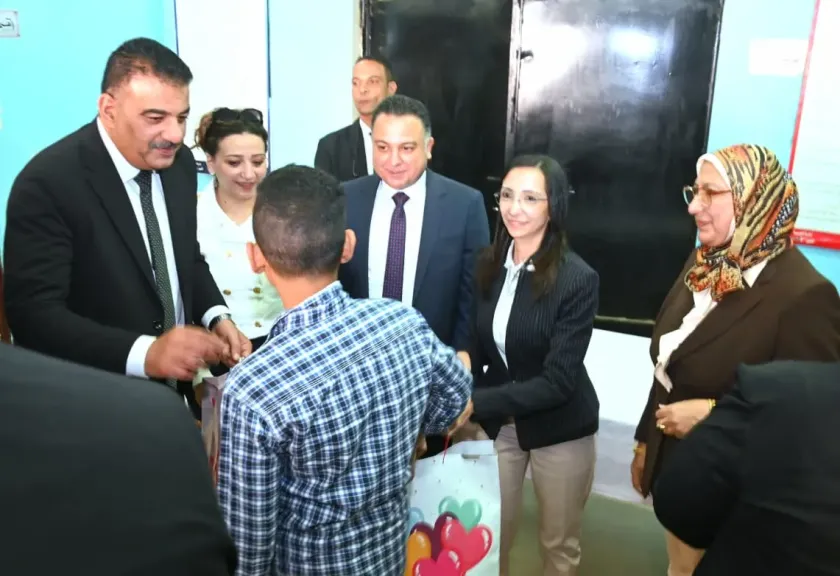 جانب من الزيارة