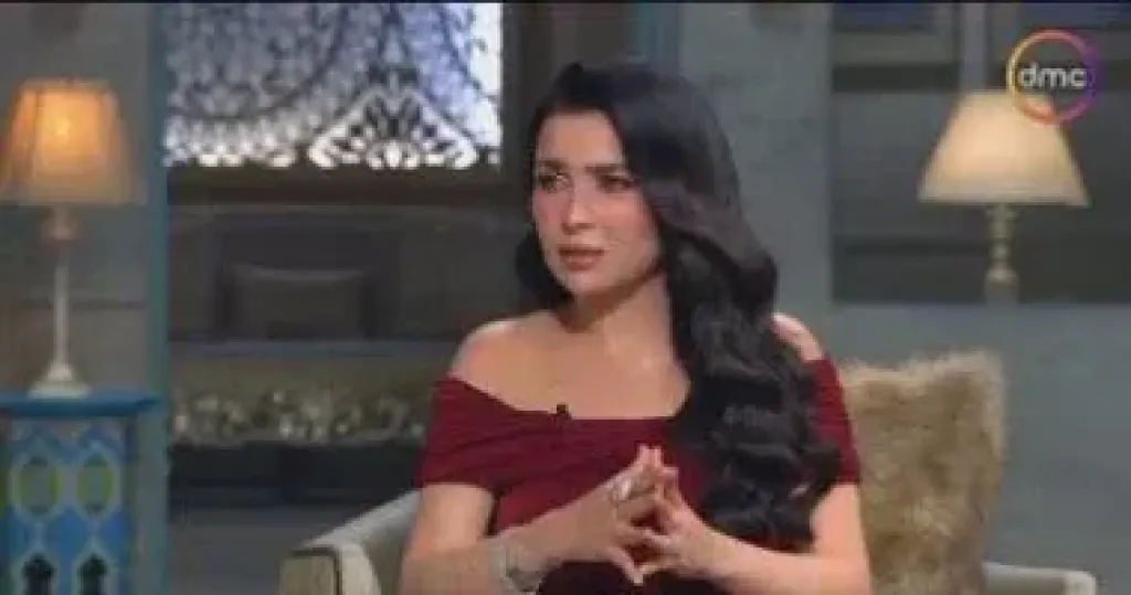 مي عز الدين 