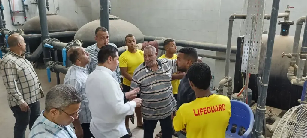 جانب من متابعه 