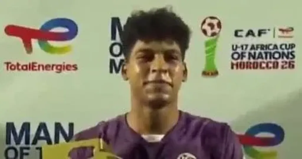 محمد عبيد حارس مرمى منتخب الناشئين