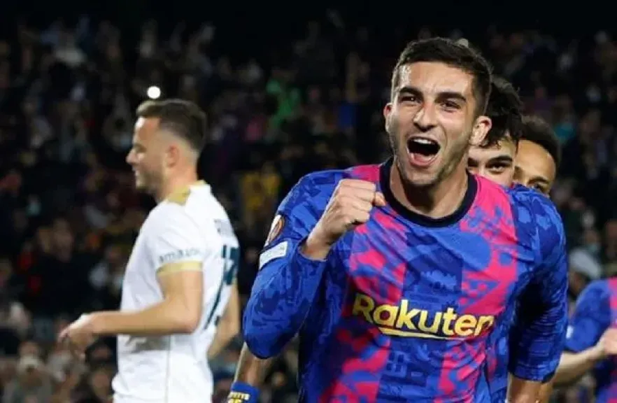 فيران توريس نجم برشلونة وإسبانيا