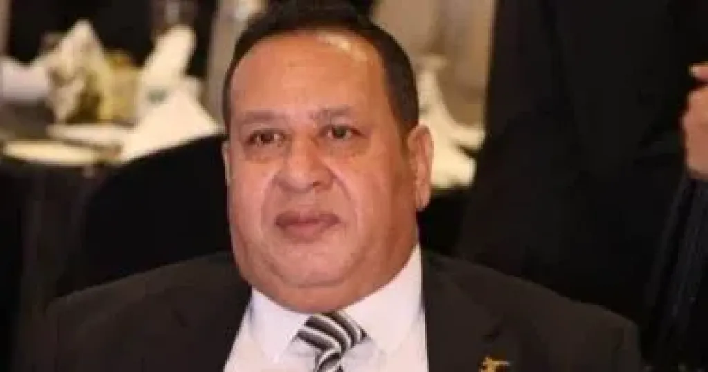 صبرى نخنوخ