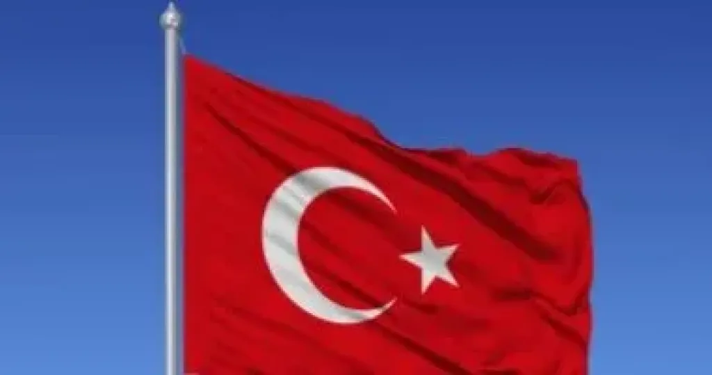 علم تركيا