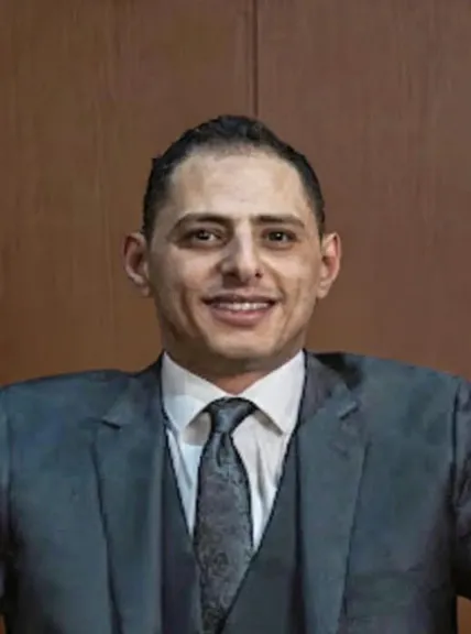 محمد  دياب رئيس لجنة التعليم  والبحث  العلمى