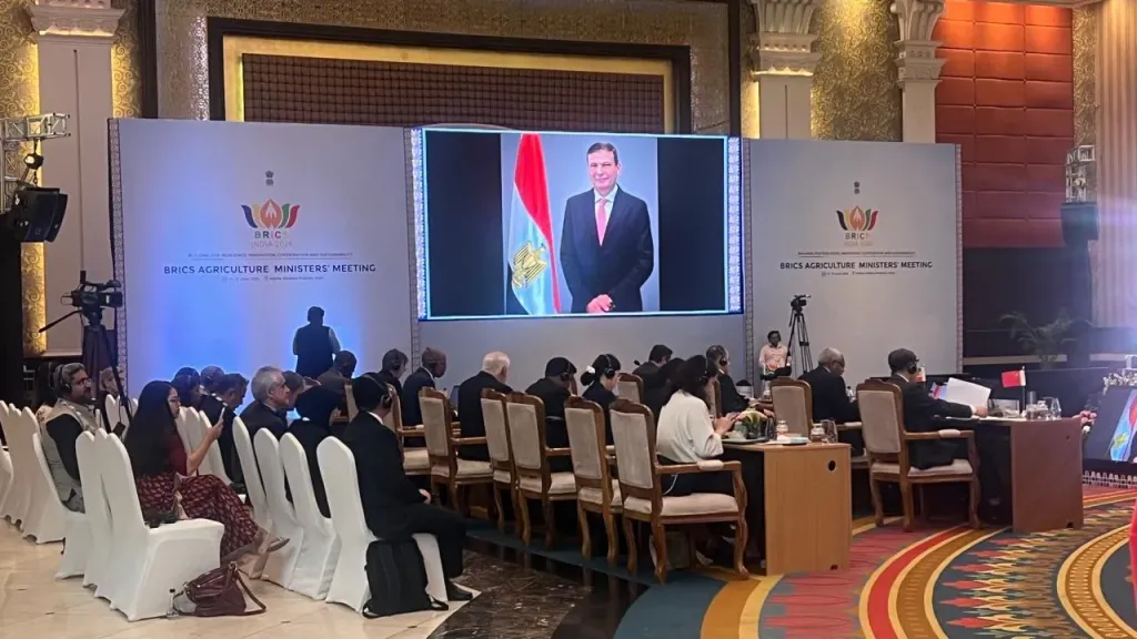 علاء فاروق أمام مؤتمر ”بريكس”.. مصر تتبنى سياسات لتعزيز الأمن الغذائي وتمكين صغار المزارعين