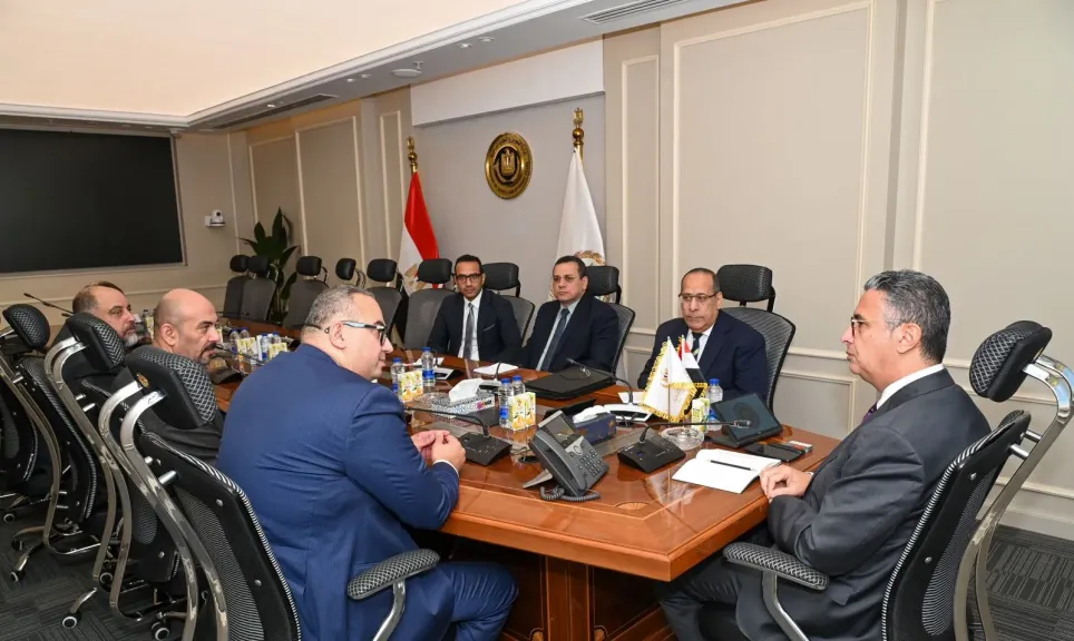 وزير التموين يبحث مع ”تمويلي” تمويل بدالي التموين ومنافذ جمعيتي لدعم مشروع ”كاري أون”