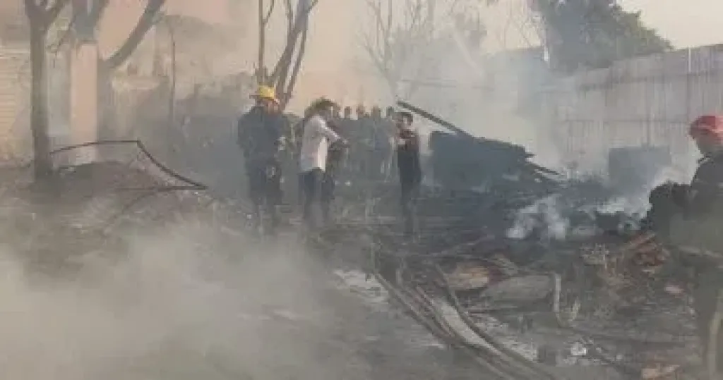 محافظة القاهرة تنفي وجود محتجزين أو مفقودين في حريق "مغالق الخشب" بعزبة خير الله