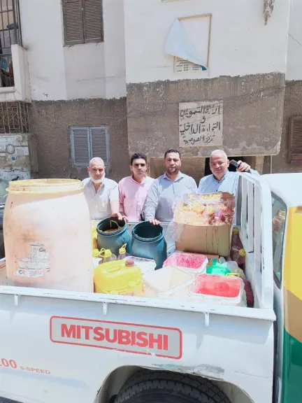 جانب من متابعه 