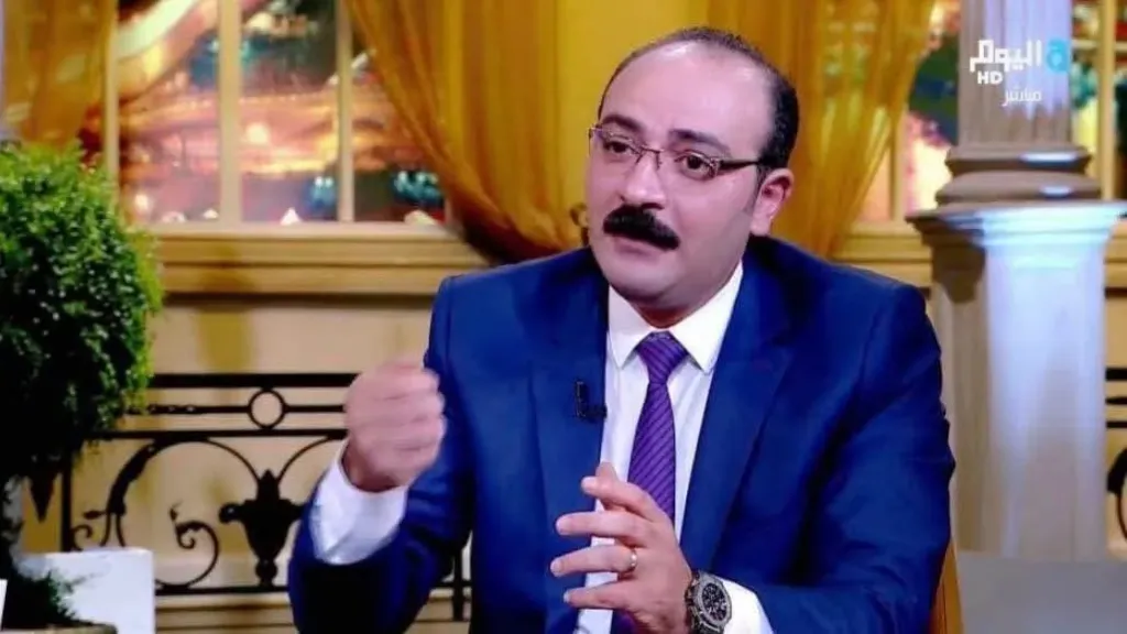 النائب طاهر  فتح  الباب