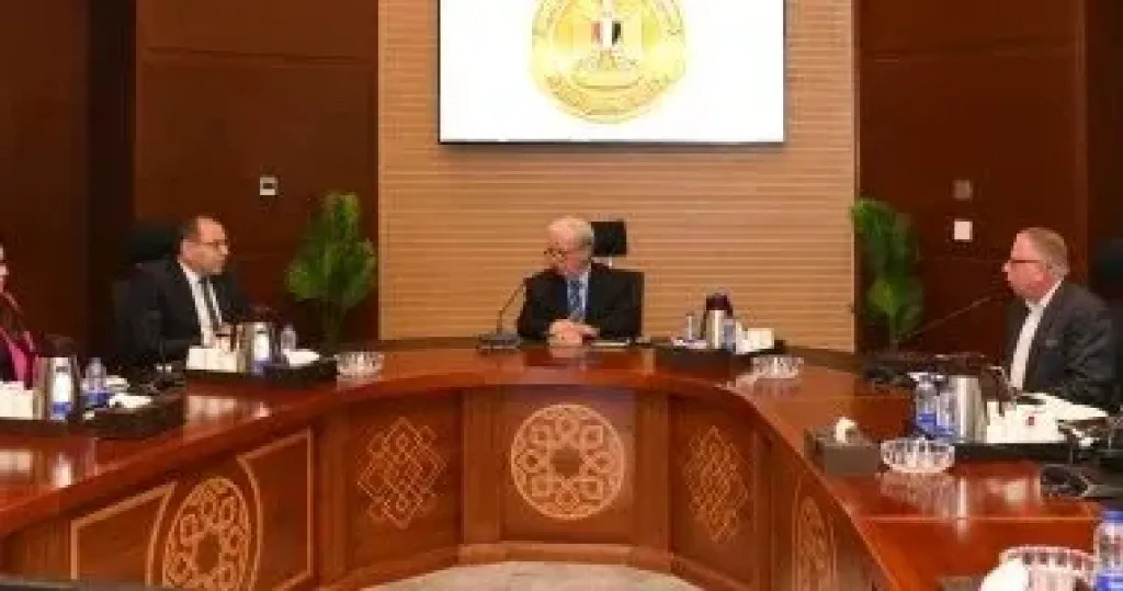 الدكتور حسين عيسى، نائب رئيس مجلس الوزراء للشؤون الاقتصادية
