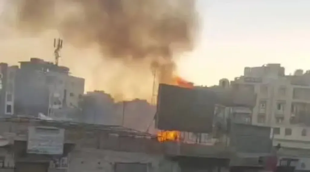 السيطرة على حريق بكافتيريا بمحيط محطة أتوبيس بالغردقة