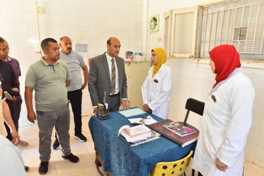 جانب من متابعه 