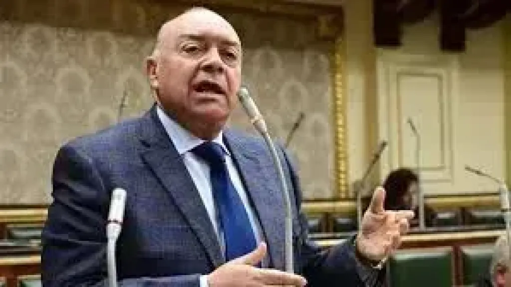 وحيد قرقر 