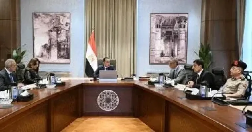  رئيس الوزراء 