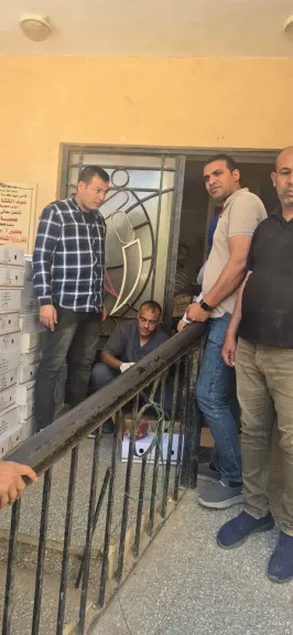 جانب من متابعه 