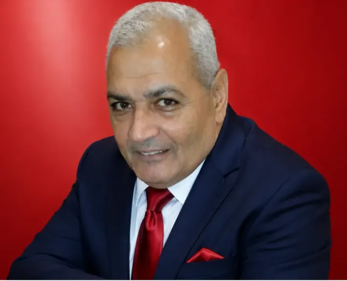 الكاتب الصحفى مجدي عبد الرحمن