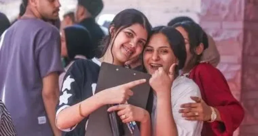 طلاب الثانوية العامة