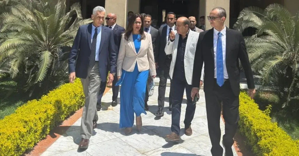 وزيرة الثقافة تجرى جولة تفقدية بدار الأوبرا وتعقد اجتماعا مع رئيس الأوبرا والقيادات الجديدة