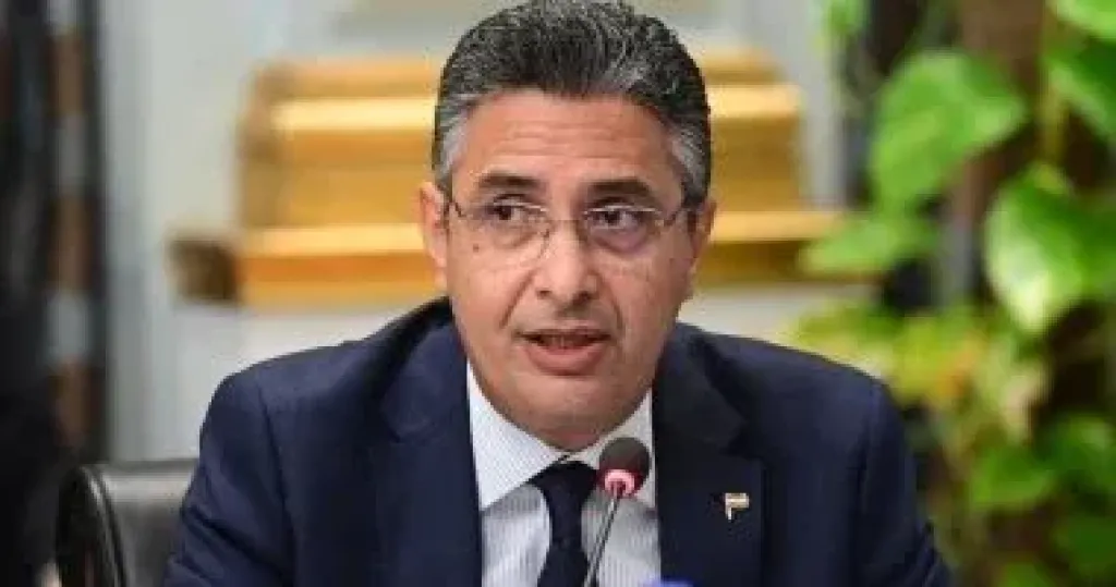 وزير التموين 