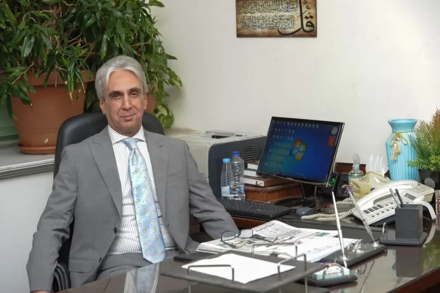 الكاتب الصحفي عبد الرؤوف خليفه
