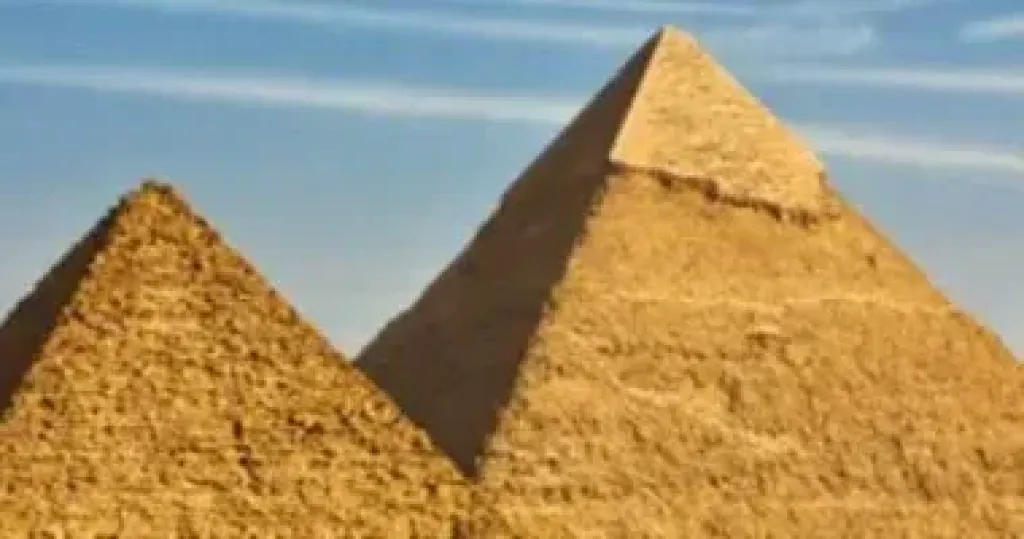 الأهرامات