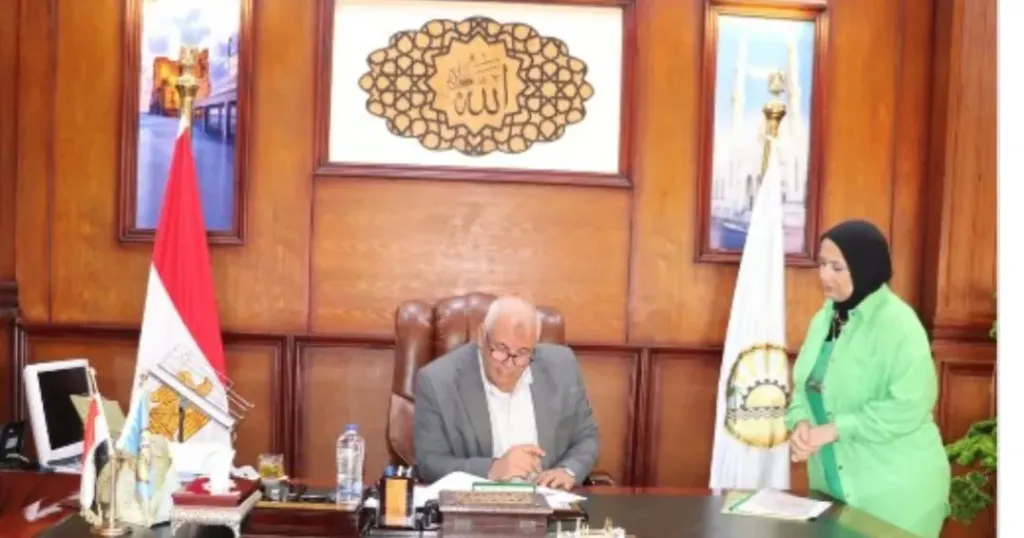 محافظ مطروح 