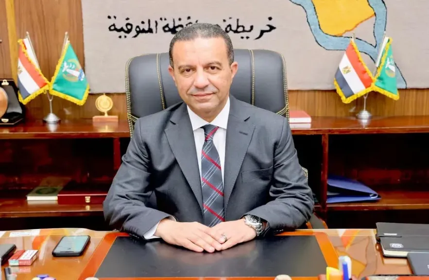 عمرو الغريب محافظ المنوفيه
