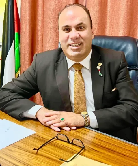 كمال الحسيني