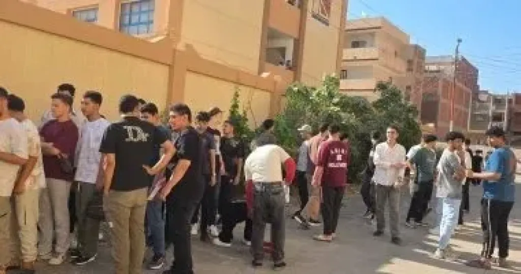 طلاب الثانوية العامة