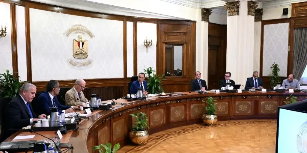 اجتماع رئيس الوزراء لمتابعة ملف تسوية مديونية المؤسسات الصحفية القومية