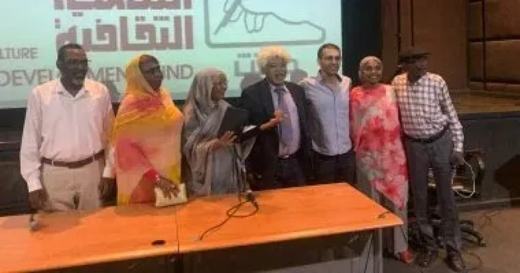 ندوة فيلم ملكة القطن تحت ادارة الناقد جمال عبد الناصر علي