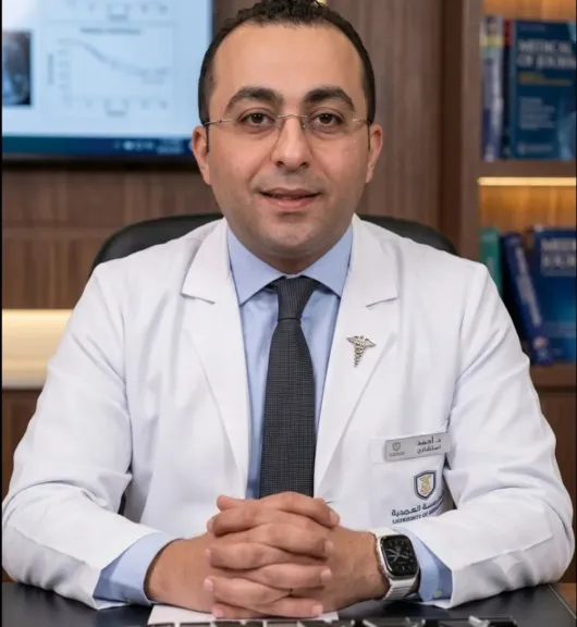 دكتور  احمد  طايع استشارى امراض  الجهاز الهضمى  والكبد والمناظير