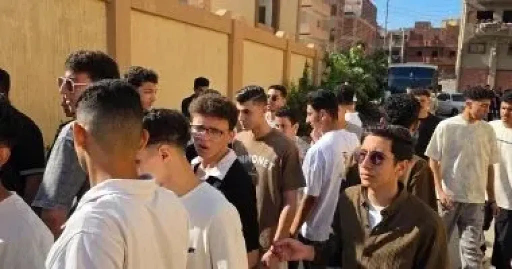 طلاب الثانوية العامة
