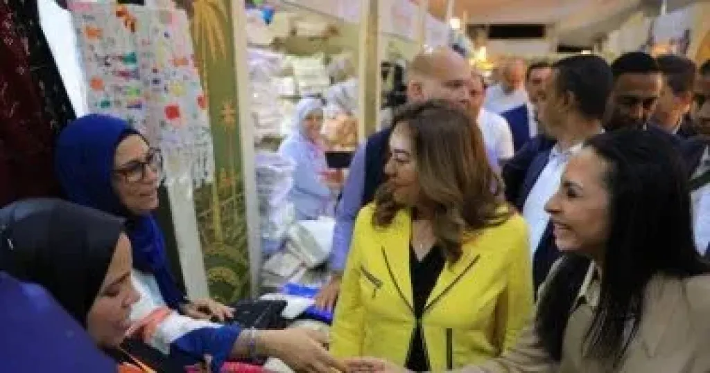 جانب من الافتتاح 