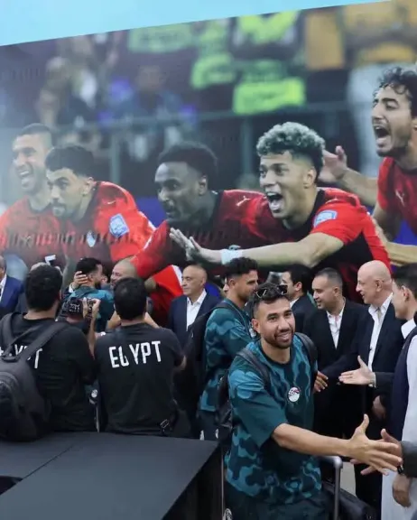 وزراء يستقبلون بعثة المنتخب بمطار العلمين بعد الإنجاز التاريخي