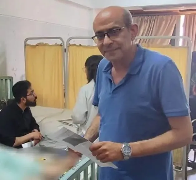 جانب من متابعه 