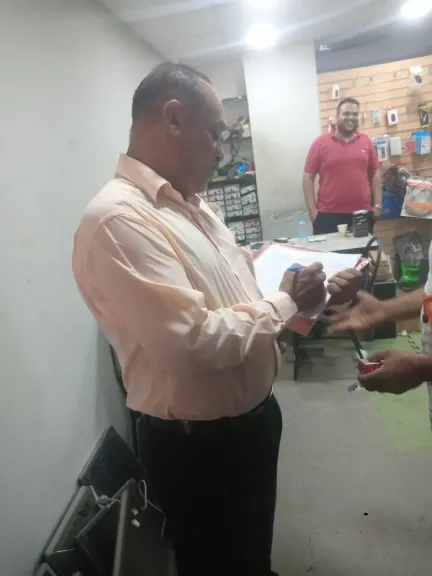 جانب من متابعه 