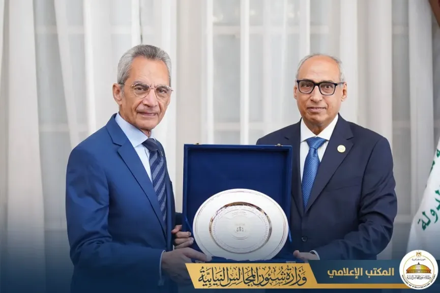 خلال اللقاء 