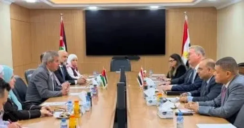 المهندس كريم بدوي وزير البترول والثروة المعدنية