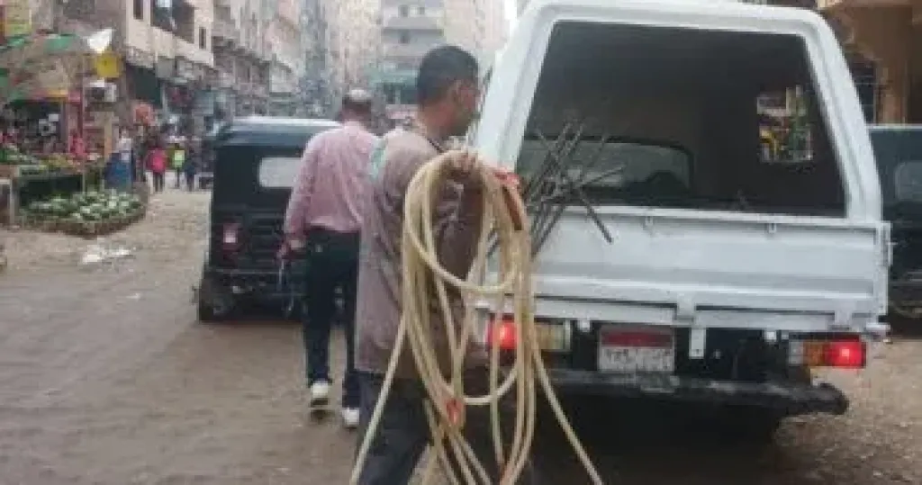جانب من الحملات 