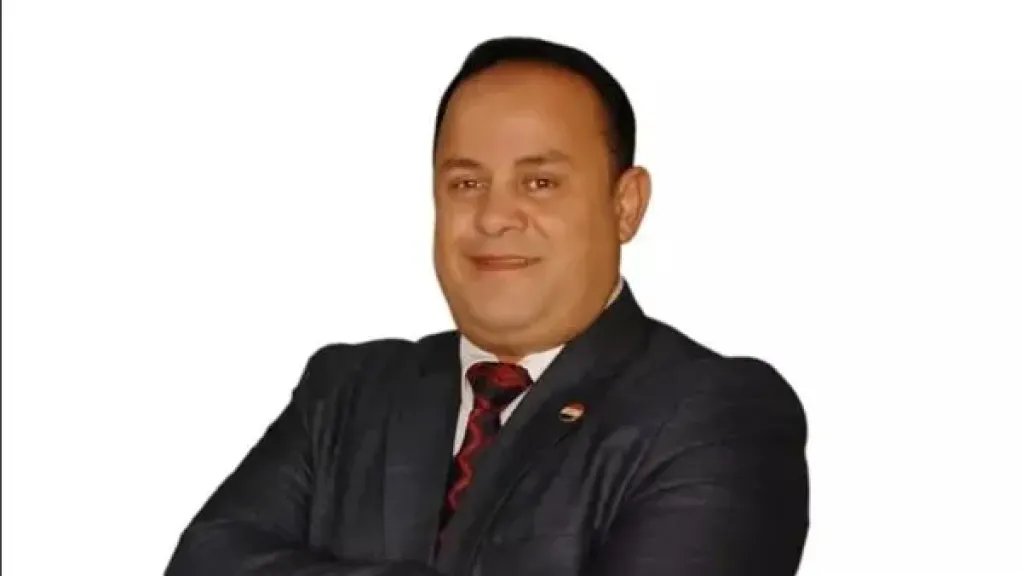 الاعلامي علاء خليل 