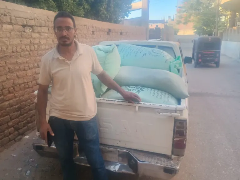 جانب من متابعه 