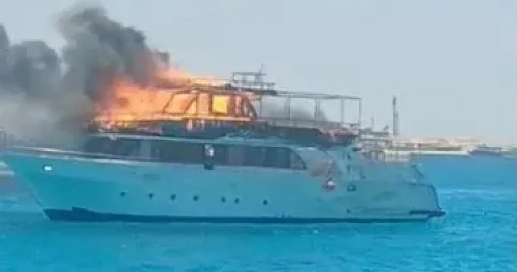 حريق بلنش سياحي